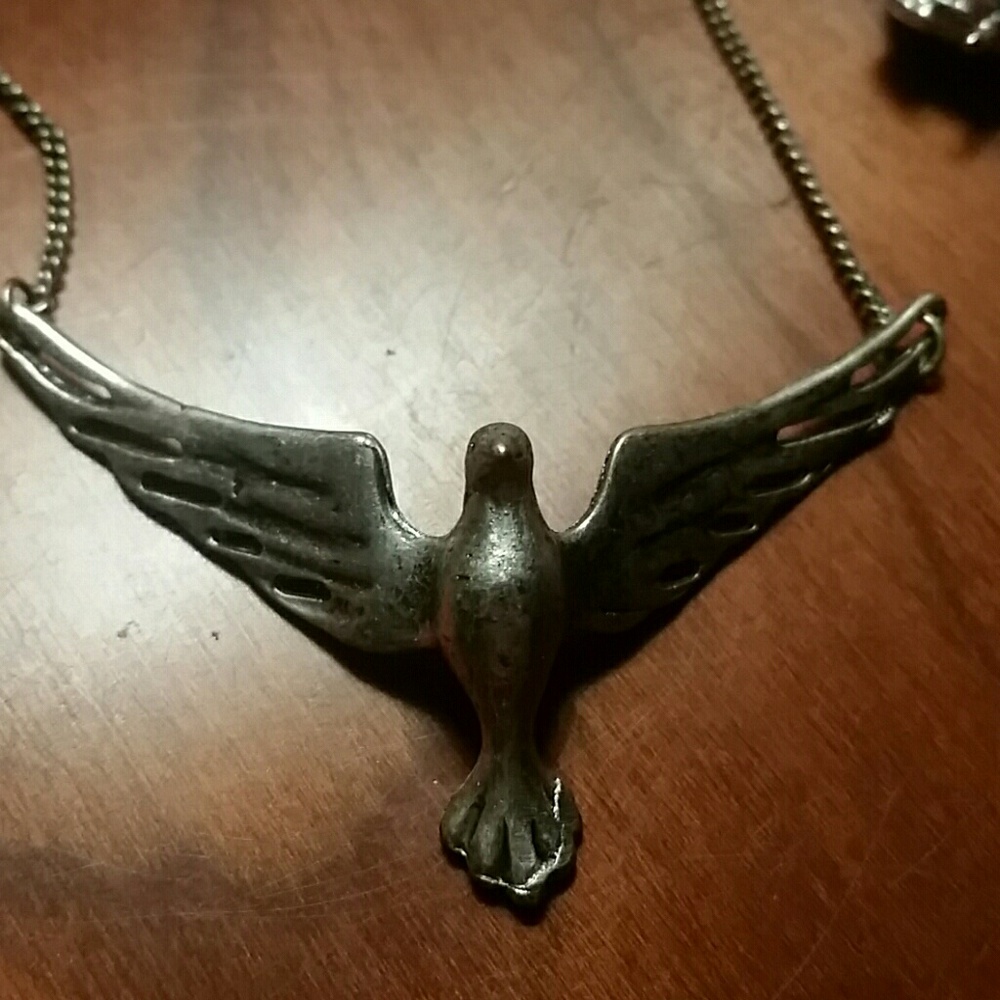 Bird necklace